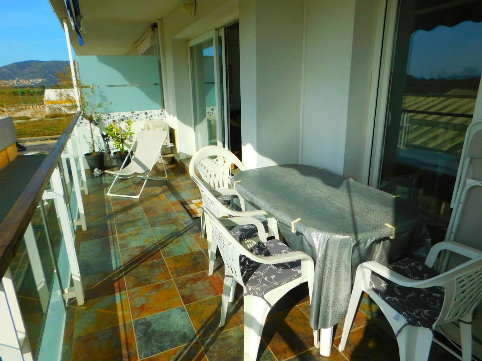 Gmid Immo Apartamento Portomarina Roses Extérieur photo
